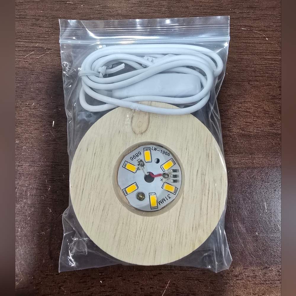 LED Light Base with USB Cable - New
